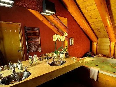 Tri Studnicky - Adult Friendly Hotel 4*