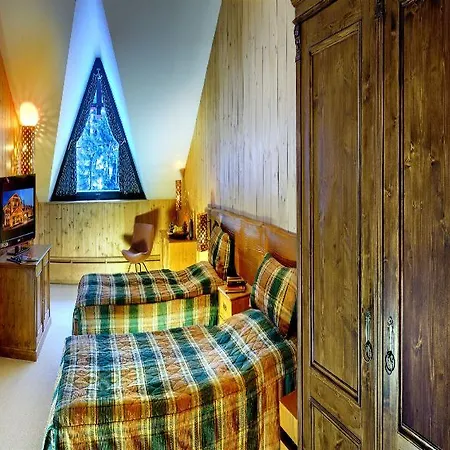 Tri Studnicky - Adult Friendly Hotel 4*