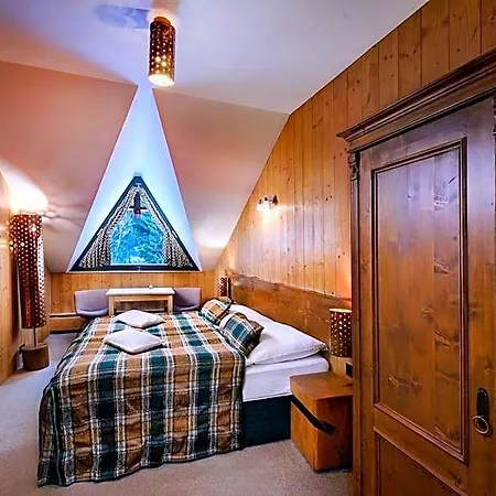 Tri Studnicky - Adult Friendly Hotel