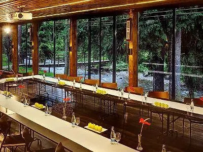 Tri Studnicky - Adult Friendly 4*