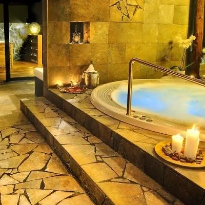 Tri Studnicky - Adult Friendly Hotel 4*